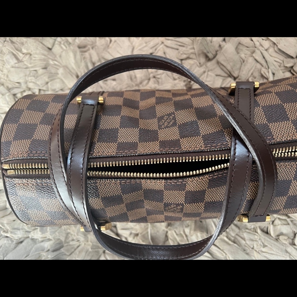 Authentic LV Papillon Damier 26 - Picture 5 of 10